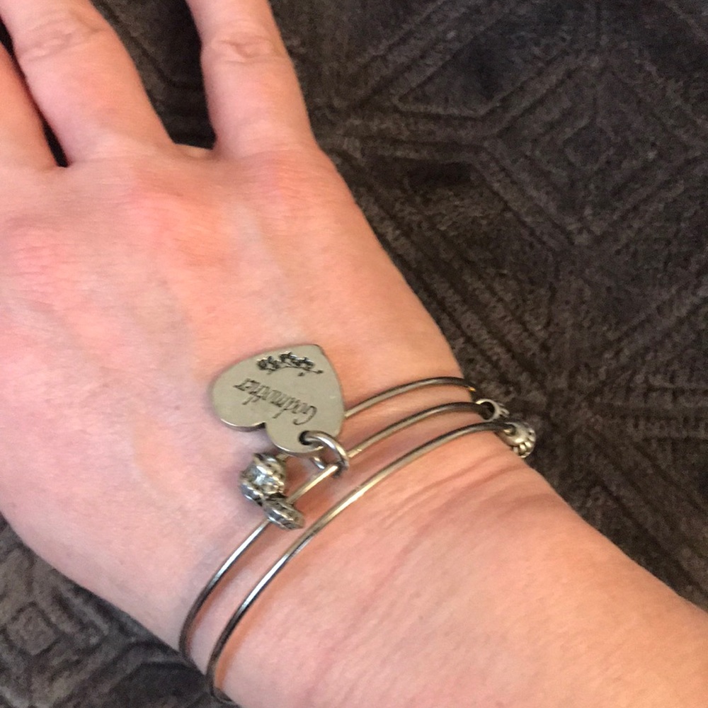 Double stranded silver bracelet